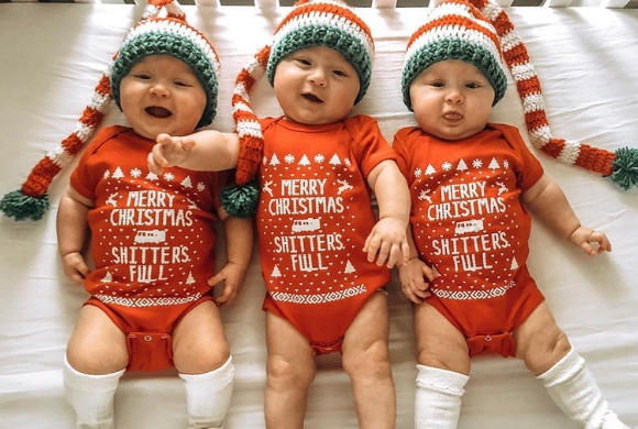 Te trojaczki są gwiazdami Instagrama! Wprowadzą Was w świąteczny nastrój!