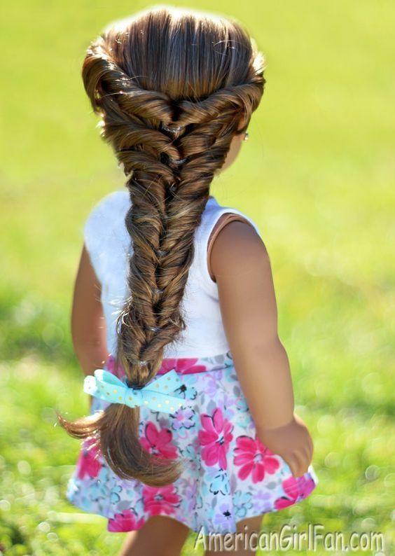 Najpiękniejsze fryzurki dla najmłodszych kobiet. Wybierz idealną dla swojej córki!