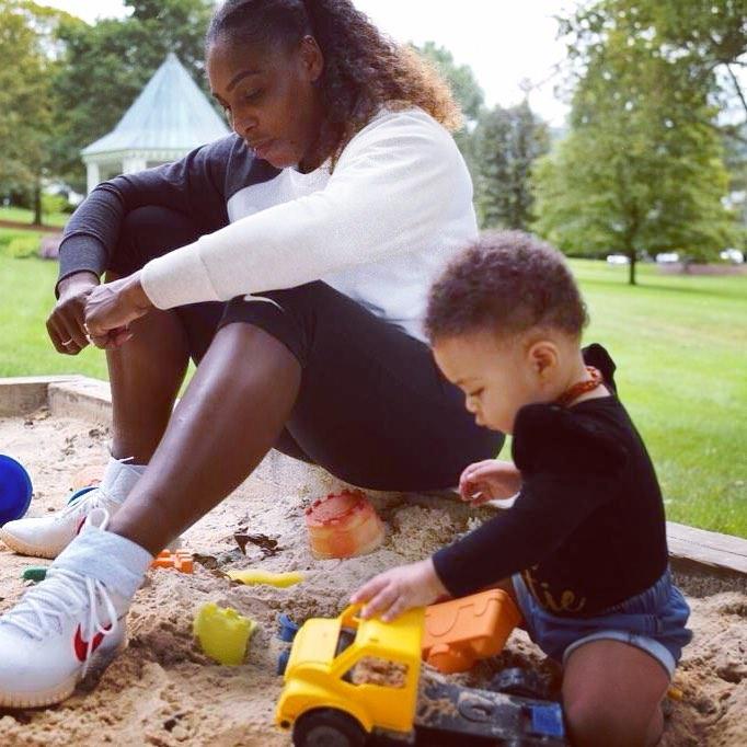 Serena Williams chwali się roczną córką 10 MLN fanów na Instagramie. Narodziny córki omal nie kosztowały jej życia...