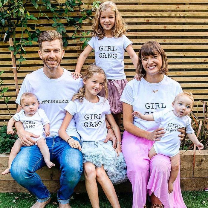 Ten SUPER TATA pokazuje na Instagramie, jak wygląda życie z 4 córkami. Efekty są przezabawne!