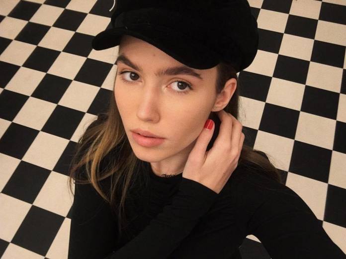 17-letnia córka Hanny Lis pozuje na Instagramie. Zrobi karierę w show-biznesie?