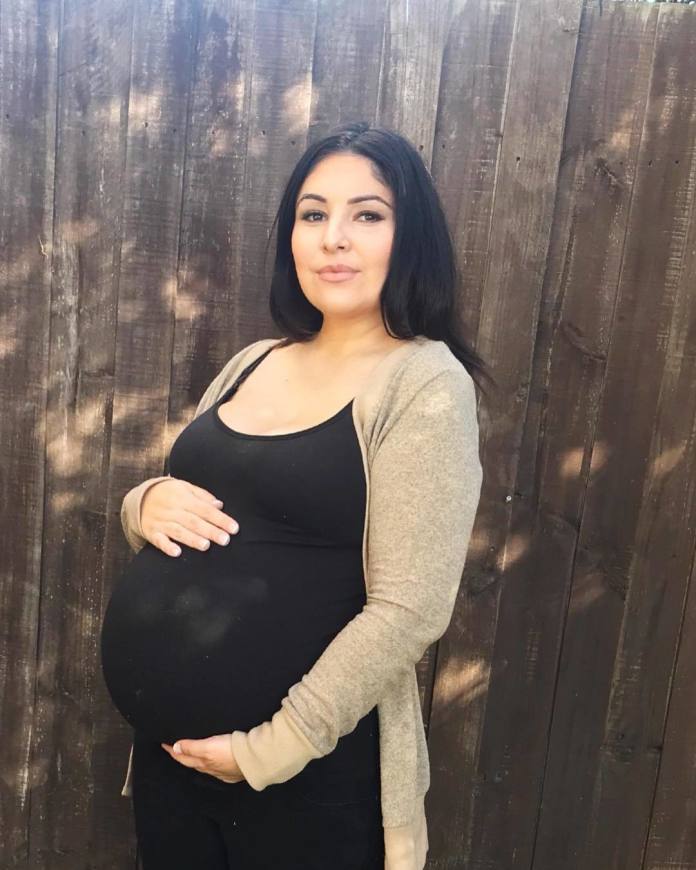 9 tygodni temu została mamą, a ludzie nadal pytają kiedy ma termin porodu. Teraz zaskakuje swoim wpisem na Instagramie!