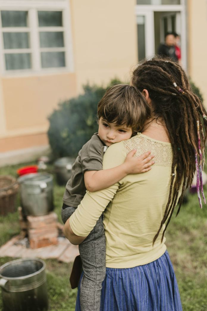 Mama wyznała w sieci, że NIENAWIDZI swojego pasierba! Wylała się na nią fala HEJTU