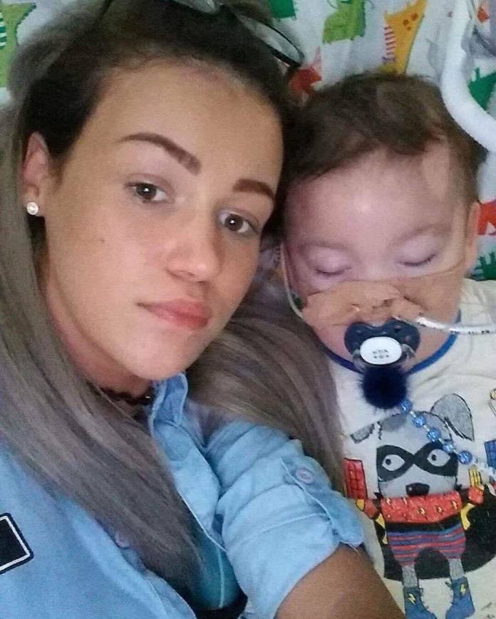 Tragicznie zmarły ALFIE Evans ma BRACISZKA. Czy mały Tom także będzie CHORY?