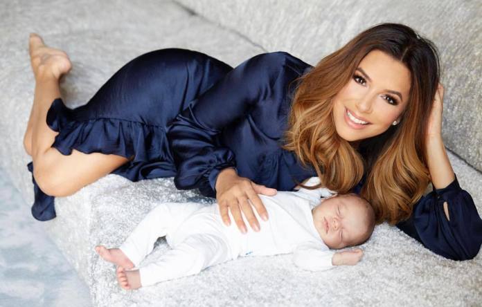 Eva Longoria zabrała synka do pracy! Zobaczcie, jaki z niego słodziak!